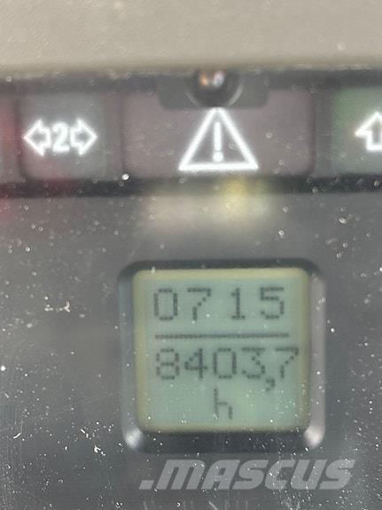 Fendt 716 Vario Traktorit