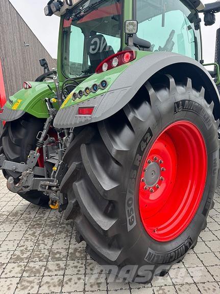 Fendt 720 S4 Traktorit