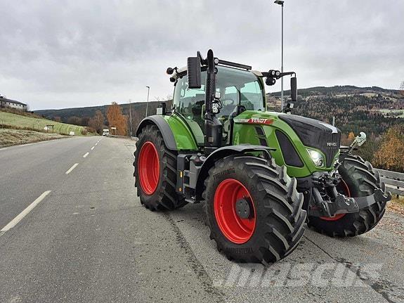 Fendt 724 Traktorit