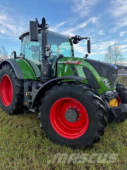 Fendt 724 Profi+ Traktorit