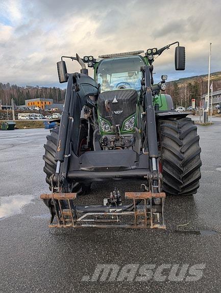 Fendt 724 profi+ Traktorit
