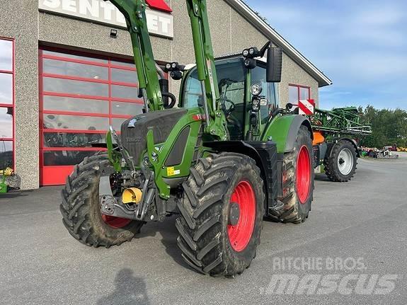 Fendt 724 VARIO Traktorit