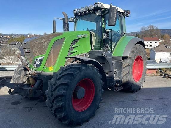 Fendt 828 Traktorit