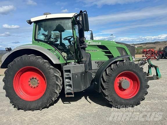 Fendt 828 Vario Traktorit