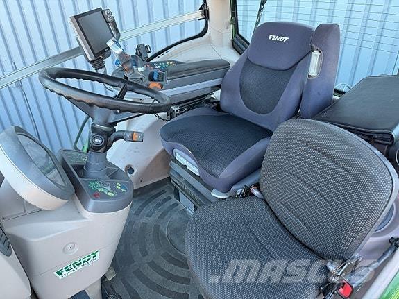 Fendt 828 Vario Traktorit