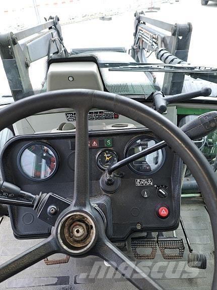 Fendt 828 Vario Traktorit
