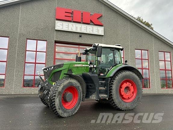 Fendt 942 VARIO Traktorit
