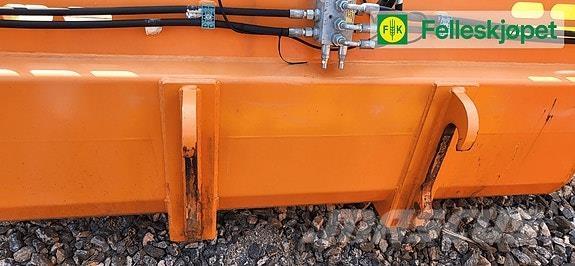 FMG SLK15 Muut tie- ja lumikoneet