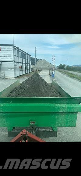 Foss-Eik  Yleisperävaunut