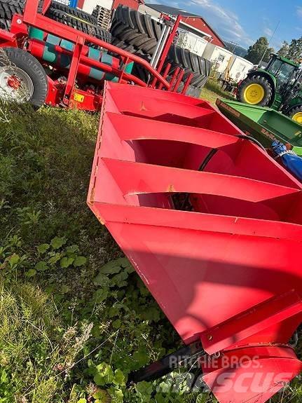 Globus 1600 Hiekan- ja suolanlevittimet