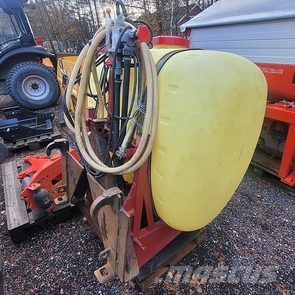 Hardi  Itsekulkevat ruiskut