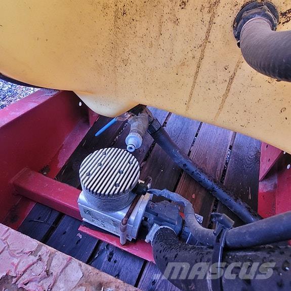 Hardi  Itsekulkevat ruiskut