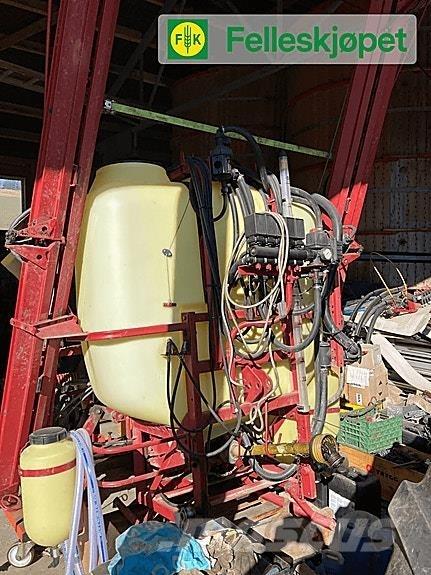 Hardi Master 1000 Itsekulkevat ruiskut