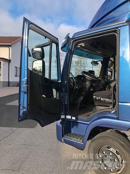 Iveco 120ELG Umpikorikuorma-autot