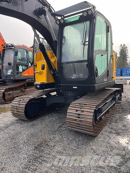 JCB 2020 Telakaivukoneet