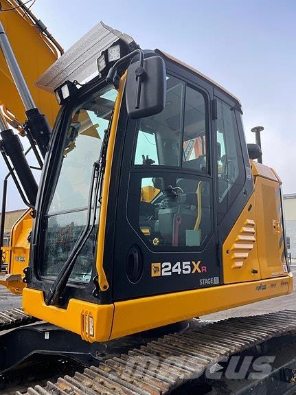 JCB 245XRL SV Telakaivukoneet