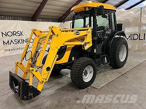 JCB 360 Traktorit