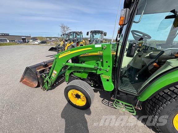 John Deere 3720 Traktorit