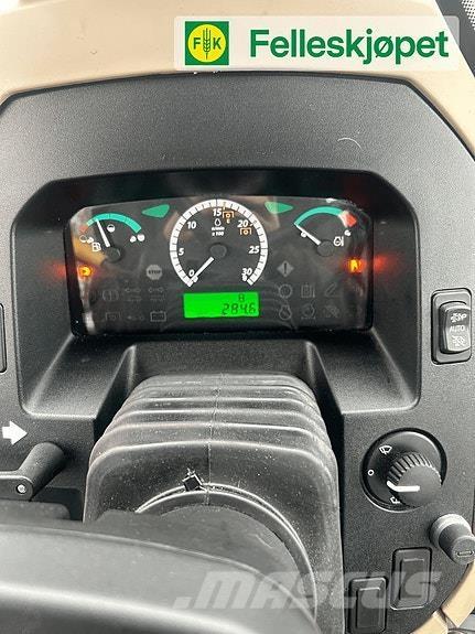 John Deere 5067E Traktorit