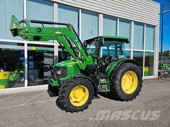 John Deere 5100R Traktorit