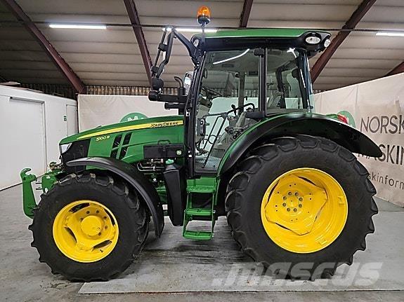 John Deere 5100R Traktorit