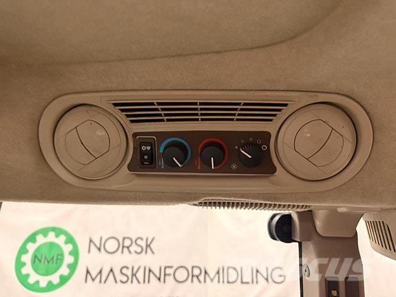 John Deere 5820 Traktorit