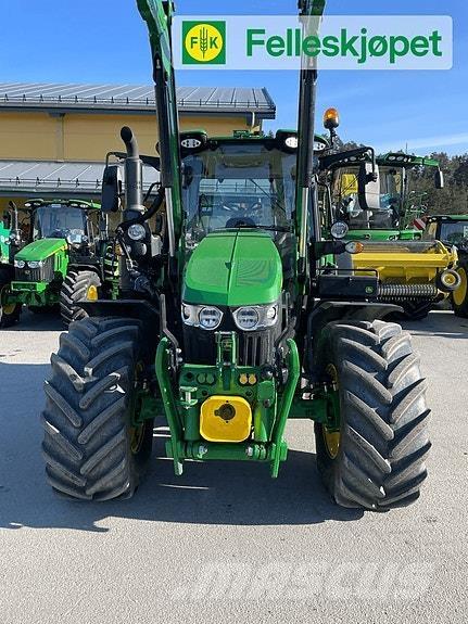 John Deere 6120M Traktorit