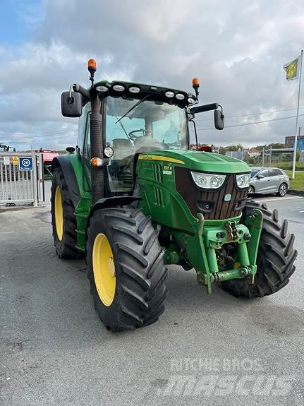 John Deere 6125R Traktorit