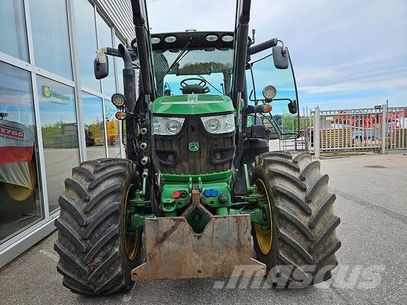 John Deere 6125R Traktorit