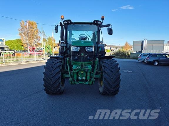 John Deere 6125R Traktorit