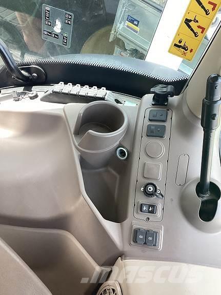 John Deere 6130R Traktorit