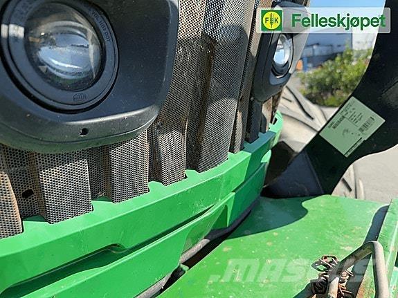 John Deere 6155R Traktorit
