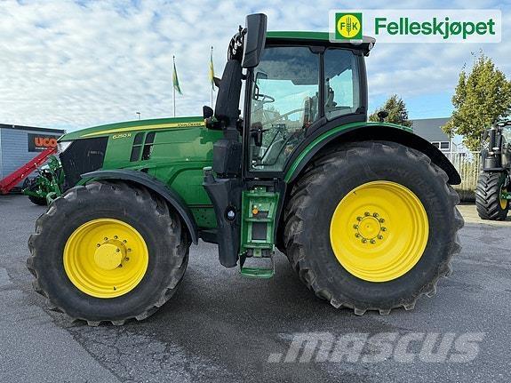 John Deere 6250R Traktorit