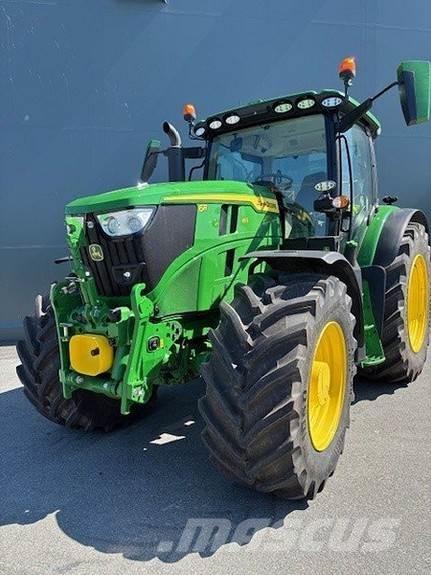 John Deere 6R 165 Traktorit