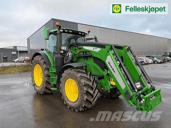John Deere 6R 215 Traktorit