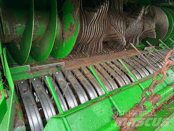 John Deere C440R Pyöröpaalaimet