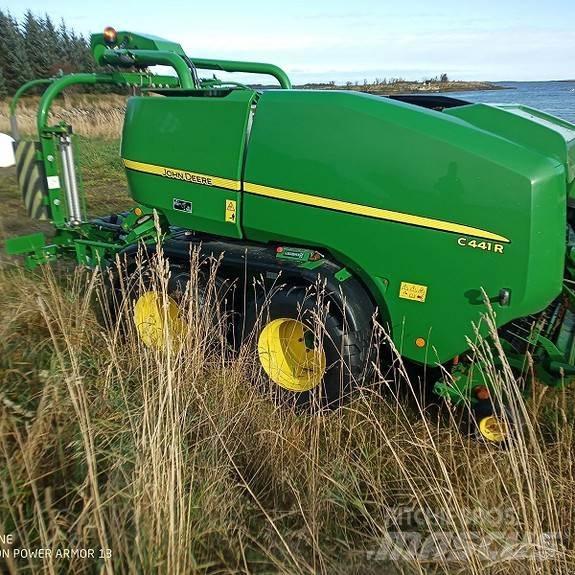 John Deere C441R Pyöröpaalaimet