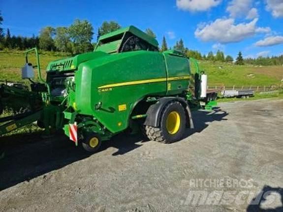 John Deere C441R Pyöröpaalaimet