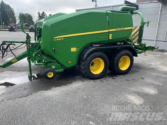 John Deere C441R Pyöröpaalaimet