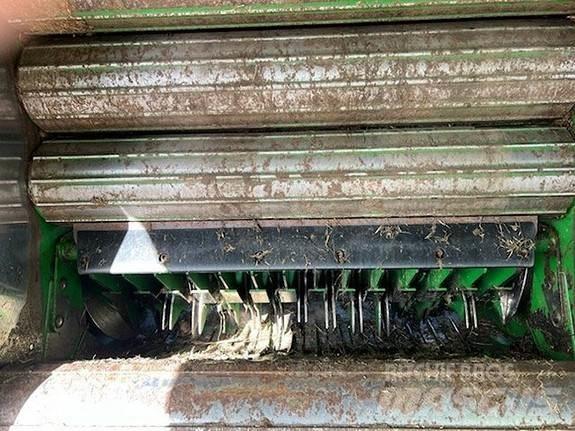 John Deere F441 Pyöröpaalaimet