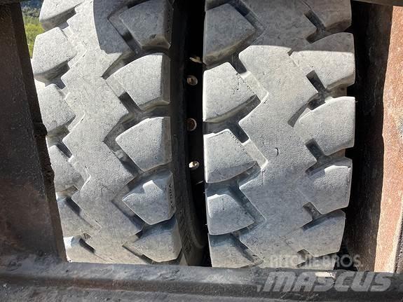 Kalmar DCD 150-12 Dieseltrukit