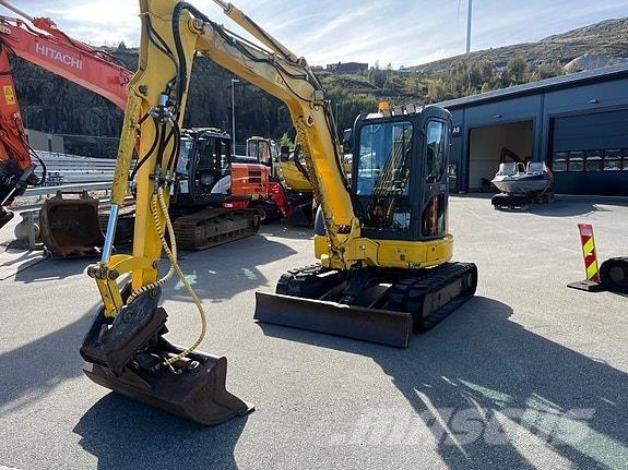 Komatsu PC50 MR-2 Minikaivukoneet < 7t