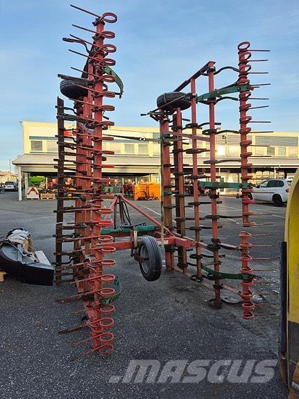 Kverneland  Muut maanmuokkauskoneet ja lisävarusteet