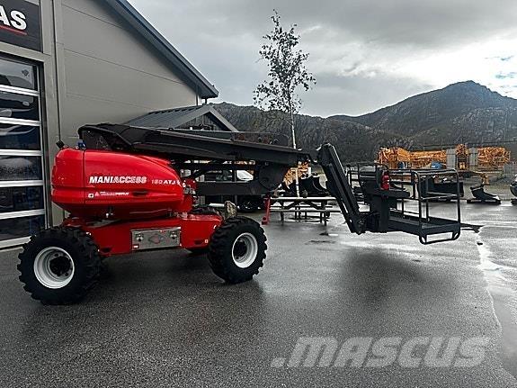 Manitou 160 Atj + 3 Muut henkilönosturit