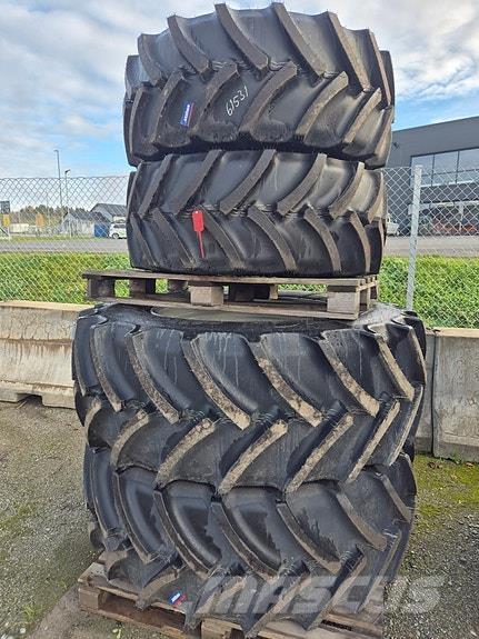 Mitas  Renkaat ja vanteet