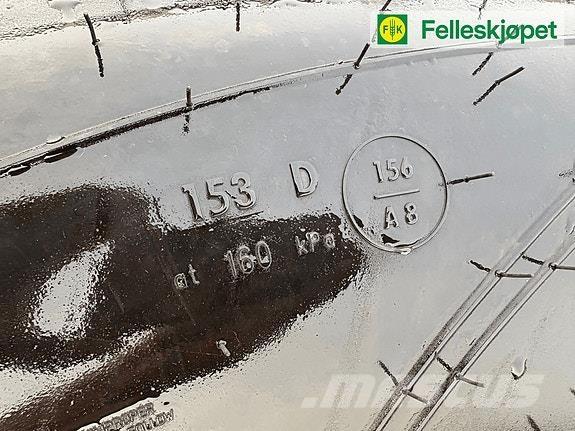 Mitas dekk Traktorit