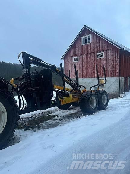 Moheda 135/4WD Yleisperävaunut