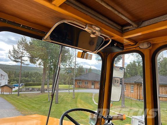 Moxy D16 B Dumpperit