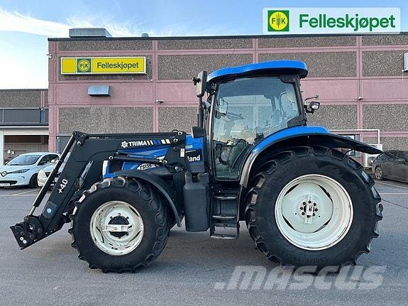 New Holland TS135A Traktorit