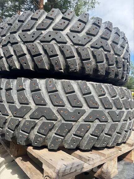 Nokian TRI 2 Renkaat ja vanteet